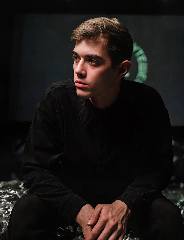 АНДРЕЙ ЗАЙЦЕВ